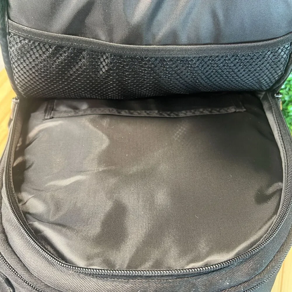 Amazon Basics Black Camera Protective Backpack Bag Storage Travel Go Pro Oculus